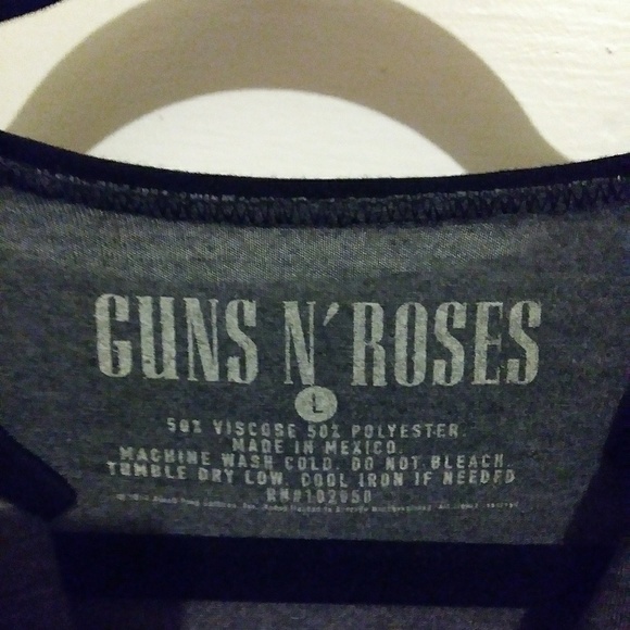 Guns "N" Roses Two For the price of one - Picture 4 of 4